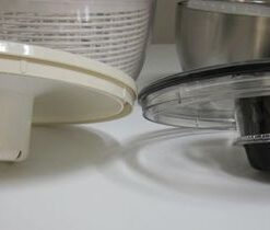 OXO Good Grips Stainless Steel Salad Spinner, 6.34 Qt. 58 415n4P9ZX8L