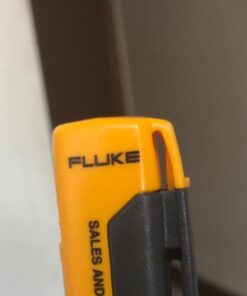 Fluke 1AC-A1-II VoltAlert Non-Contact Voltage Tester, Pocket-Sized, Voltage Detection Range 90 V to 1000 V AC, Audible Beeper, Silent Mode, Includes Batteries And 2 Year Warranty, CAT IV Rating 23 418d1nStB3L