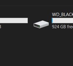 Western Digital 1TB SN750 NVMe Internal Gaming SSD Solid State Drive - Gen3 PCIe, M.2 2280, 3D NAND, Up to 3,470 MB/s - WDS100T3X0C 47 41Bedd55isL