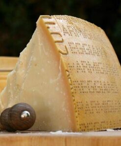 Alternative view of Parmigiano Reggiano Aged 24-36 mo
