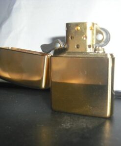Zippo Brass Pocket Lighters Classic High Polish Brass 47 41DDwgwAzvL
