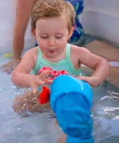 Melissa & Doug Sunny Patch Spark Shark Fish Hunt Pool Game With 2 Nets and 6 Fish to Catch For 8 years 16 41FdURnu rL