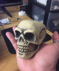 Fun Express Small Skulls for Halloween - Set of 3 - Use for Shrunken Heads and Scary Home Decor 37 41buwNoJrL