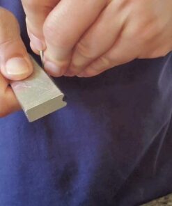 SE Waterproof Magnesium Firestarter Kit - Compact 2-in-1 Fire Starter with Flint, Serrated Striker, and Detachable Chain for Camping, Hiking, Survival, and Emergency Preparedness FS374 3" x 1" 28 41gp3Irw6 L