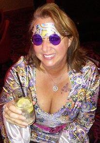 Rhode Island Novelty Round Colored Lens Sunglasses, One per Order, No Color Choice 26 41hChHthD4L