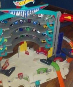 Hot Wheels Ultimate Garage Playset, Standard Packaging 24 41k7dGNYXXL