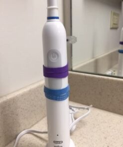 Oral-B Pro 1000 Rechargeable Electric Toothbrush, White Rechargeable Handle 57 41nlSJ03ShL