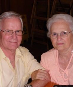 Nano Towels Cleaning Cloths - Cleans with Only Water - Wipes Away Dust, Spills & Grime Instantly Without Chemicals Paper Or Microfiber Supplies. Kitchen, Bathroom, Glass 14x14” 4-Pack Green 39 41xzUVfUOnL