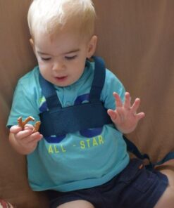 Toddler Leash & Harness for Child Safety - Keep Kids & Babies Close - Padded Shoulder Straps for Children's Comfort - Fits Toddlers w/ Chest Size 14-25.5 Inches - Kid Keeper by Mommy's Helper (Blue) 35 51 PRYiUkL