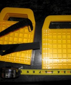 Camco Camper/RV Stabilizing Jack Pads | Features Interlocking Design & Includes Handy Strap for RV Storage and Organization Molded of Strong UV Stabilized Polypropylene 4-Pack (44595) 36 5112YydtiKL 3