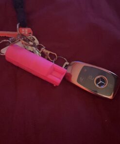 SABRE Pepper Spray, Supports National Breast Cancer Foundation, Maximum Police Strength OC Spray, Quick Release Keychain for Easy Carry and Fast Access, Finger Grip for More Accurate Aim, 25 Bursts Pink (1-Pack) 37 511NQbwWSL