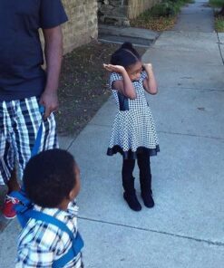 Toddler Leash & Harness for Child Safety - Keep Kids & Babies Close - Padded Shoulder Straps for Children's Comfort - Fits Toddlers w/ Chest Size 14-25.5 Inches - Kid Keeper by Mommy's Helper (Blue) 30 512cAKKd94L