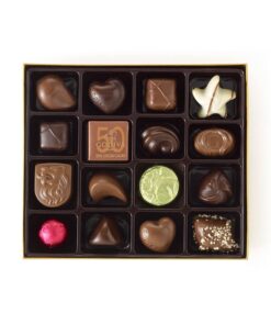 Godiva Chocolatier Classic Gold Ballotin Chocolate, Perfect Hostess Gift, Gifts for Her, Mothers Day Gift, Chocolate Lovers, 19 pc. 19 Count (Pack of 1) 14 514vKLUFC2L