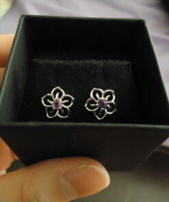 Amazon Collection Sterling Silver Sky Flower Stud Earrings Purple Amethyst 34 518sRt9UzoL