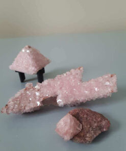 Thames & Kosmos Crystal Growing Science Kit Grow Over A Dozen Crystals with 15 Experiments, Includes Storage Case & 32 Page Color Laboratory Manual Crystal Growing Original 34 51EWJTYL2AL 1