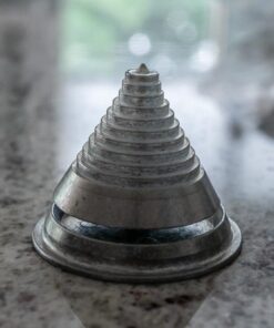 Oregon Precision Blade Balancer, Balances Blades After Sharpening, Universal Metal Zinc Die Cast Design Improves Longevity of Mowers, For All Lawnmower Blades, Fits Stihl, Troy & More 23 51GPE1u5nVL