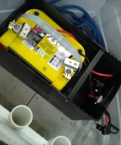 NOCO Snap-Top HM318BKS Battery Box, Group 24-31 12V Outdoor Waterproof Battery Box for Marine, Automotive, RV, Boat, Camper and Travel Trailer Batteries 53 51JD4sgaJpL