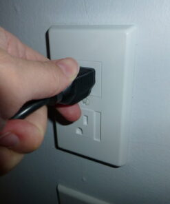 Mommy's Helper Safe Plate Self Closing Electrical Outlet Covers, Baby Proofing Safety Wall Socket Plate, Automatic Sliding Cap Cover Standard Wall Outlet Cover, White 14 51Jw6KKiX9L