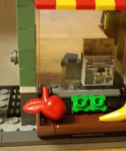 LEGO Creator Toy and Grocery Shop 41 51KD8JY1xBL