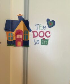 RoomMates RMK2280SCS Doc Mcstuffins Peel and Stick Wall Decals 10 inch x 18 inch 29 51Ugela6vKL