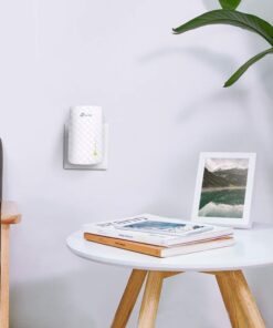 TP-Link AC750 Wifi Range Extender | Up to 750Mbps | Dual Band WiFi Extender, Repeater, Wifi Signal Booster, Access Point| Easy Set-Up | Extends Wifi to Smart Home & Alexa Devices (RE200) WiFi Extender- Dual Band 21 51ZVyYZd0lL