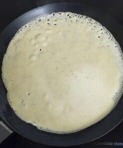 de Buyer Blue Carbon Steel Crepe & Tortilla Pan - 9.5” - Ideal for Making & Reheating Crepes, Tortillas & Pancakes - Naturally Nonstick - Made in France 9.5" 49 51cxrNCqtL 1