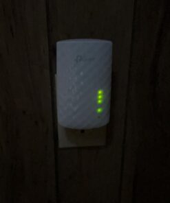 TP-Link WiFi Extender with Ethernet Port, Dual Band 5GHz/2.4GHz , Up to 44% more bandwidth than single band, Covers Up to 1200 Sq.ft and 30 Devices, signal booster amplifier supports OneMesh(RE220) 37 51e4aUE1zbL