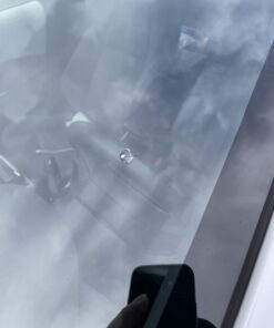 Rain-X 600001 Windshield Repair Kit - Quick And Easy Durable Resin Based Kit for Chips and Cracks, Good For Round Damage Below 1" In Diameter And Cracks Smaller Than 12" In Length, BLUE,YELLOW Pack of 1 Clear 52 51gqAT8dmtL