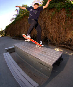 Nikon AF DX NIKKOR 10.5mm f/2.8G ED Fixed Zoom Fisheye Lens with Auto Focus for Nikon DSLR Cameras 39 51jd18tojZL