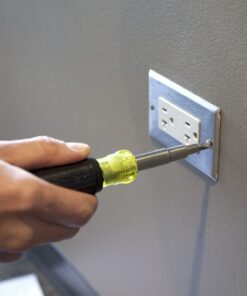 Klein Tools 32500 11-in-1 Screwdriver / Nut Driver Set, 8 Bits (Phillips, Slotted, Torx, Square), 3 Nut Driver Sizes, Cushion Grip Handle Plastic 31 51kxErHQdzL