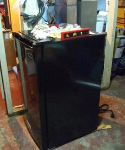 Whynter CUF-301BK 3 cu. ft Energy Star Upright Freezer with Lock – Black Black -3 Cubic Feet 50 51mPBVgv9L