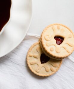 Burton's Jammie Dodgers, 4.9 Ounce (Pack of 18) 4.9 Ounce (Pack of 18) 7 51mfnCJmwIL