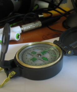 Coleman Company Pocket Compass with Plastic Case, Black/White 6 51tRBirlLVL