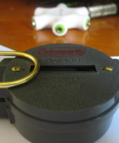 Coleman Company Pocket Compass with Plastic Case, Black/White 7 51vjbaipBlL