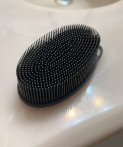 Avilana Silicone Body Scrubber, Gentle exfoliating Body Scrubber That's Easy to Clean, Lathers Well, Long Lasting, and More Hygienic Than Traditional Shower Loofah (Style 1-Gray) Style 1-gray 34 61 upSbc5wL