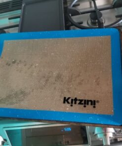 Kitzini Silicone Baking Mat Set. Non-Stick Silicone Mats for Baking. BPA Free Baking Sheets. Professional Grade Silicon Baking Sheet. INCL. 2 Half Sheets & 1 Quarter Silicone Baking Mats 2 Half & 1 Quarter Baking Sheets 29 610B3CLmvbL