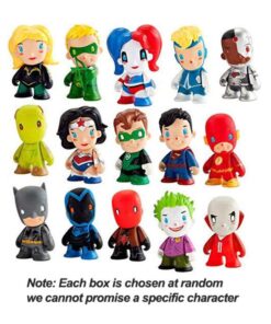 Alternative view of Kidrobot DC Universe Mini Series