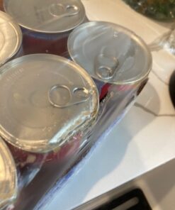 Purina Friskies Wet Cat Food, Shreds With Salmon in Sauce - (24) 5.5 oz. Cans 5.5 Ounce (Pack of 24) 43 610y3TuCa5L