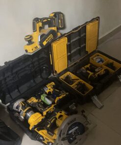 DEWALT 20V MAX Planer, 30,000 Cuts Per Minute, 2 mm Cut Depth, Brushless Motor, Bare Tool Only (DCP580B) Planer Only 45 611YoWpjn3L