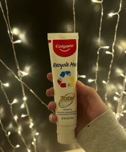 Colgate Total Teeth Whitening Toothpaste, 10 Benefits Including Sensitivity Relief ,Whitening Mint, 4.8 oz ( Pack of 4 ) Whitening Paste 4.8 Ounce (Pack of 4) 39 612FOpeD6OL