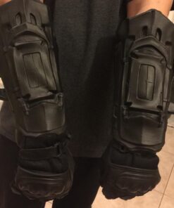 Rubie's Costume Men's Arkham City Deluxe Batman Gloves One Size Black 23 612a6WrP8GL