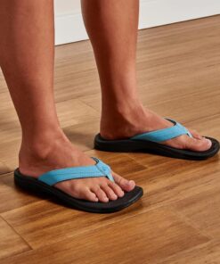 OLUKAI Ohana Women's Beach Sandals, Quick-Dry Flip-Flop Slides, Water Resistant, Wet Grip Soles & Compression Molded Footbed 5 Blue Mist/Black 12 612kxg1kmDL