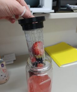 Brimma Fruit Infuser Water Bottle - 32 oz Large, Leakproof Plastic Fruit Infusion Water Bottle for Gym, Camping, and Travel 40 6136L2wEGFL