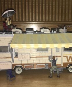 McFarlane Toys Construction Sets- The Walking Dead TV Dale's RV Set 44 6155f3wOJnL