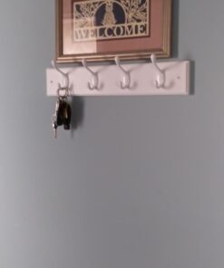 Liberty Hardware 129847 18-Inch Coat and Hat Rail/Rack with 4 Heavy Duty Hooks, White and White Flat White/White 28 6155lpcjI1L