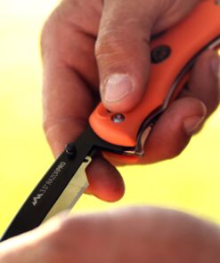 OUTDOOR EDGE RazorPro Double Blade Folding Hunting Knife - Field Butcher Knife with Replaceable RazorSafe & Gutting Blades, Orange Non-Slip Handle, Camo Holster, & 6 Blades. Must-Have Hunting Gear Orange (6 Blades) 15 615eKm32sQL 1