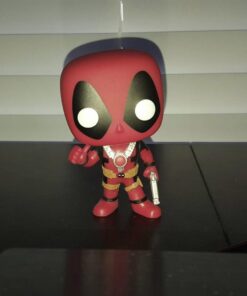 Funko POP Marvel: Deadpool Thumbs Up Action Figure Multicolor 30 615kvx77KqL