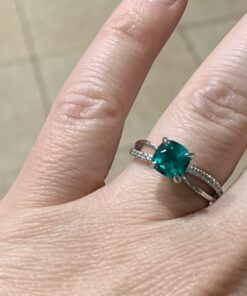 Complete Jewelry Cleaning Kit Polishing w/Cloth, Brush and Jewelry Cleaner Solution for all Jewelry. Gold, Silver, Diamond Ring Cleaner, Earring, Fine & Fashion Cleaning Made in the USA Gentle Jewelry Kit 52 61667I5Z92L