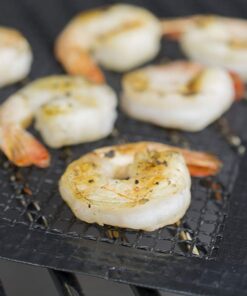 BBQ Butler Non-Stick BBQ Mesh Grill Mat- Perfect For Smokers - Traeger, Green Egg, Kamodo Compatible - 2 Mats 15 616MefUo3nL