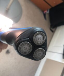 Philips Norelco S1560/81 Shaver 2100 Rechargeable Wet Electric Shaver, with Pop-up Trimmer, 0.851 Pounds 50 6177wkSjsL